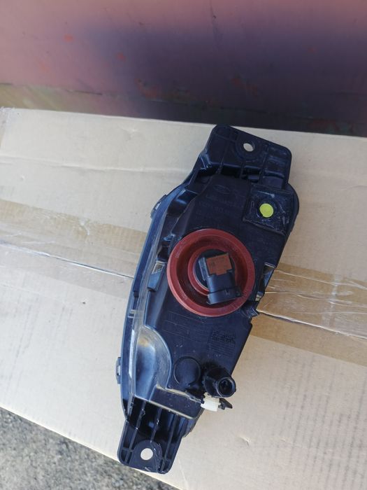 Ford Kuga III halogen prawy