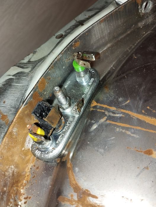 Пральна машинка indesit ws84tx, не робоча