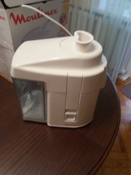 Продам соковыжималку MOULINEX.