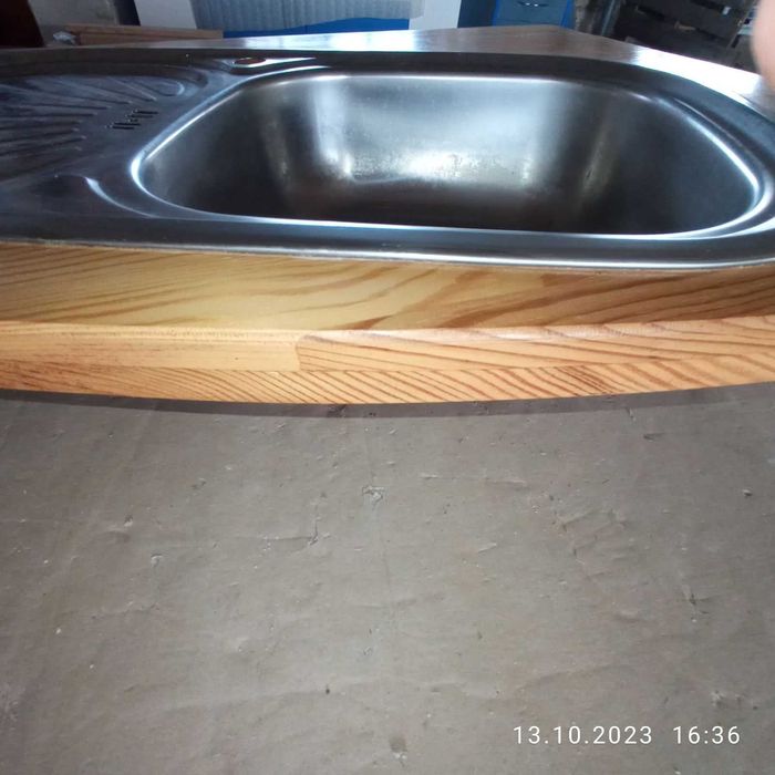 Мийка кухонна з кутовою столешнею