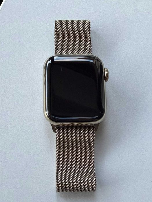 Apple Watch Series 6 GPS + Cellular 40 mm złoty + bransoleta mediolańska