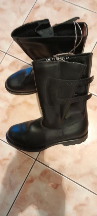 Czarne skórzane buty Skutery MO ZOMO rozm. 43,44