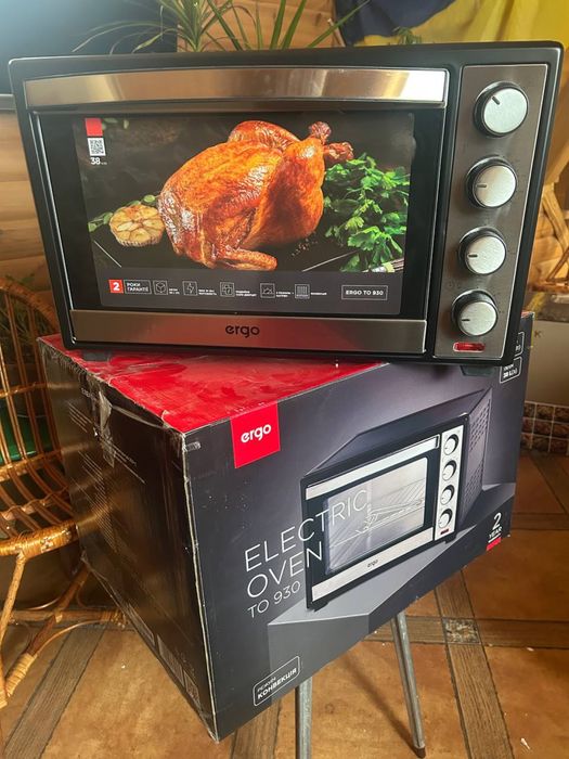 Духова шафа/ духовка електрична Ergo 930