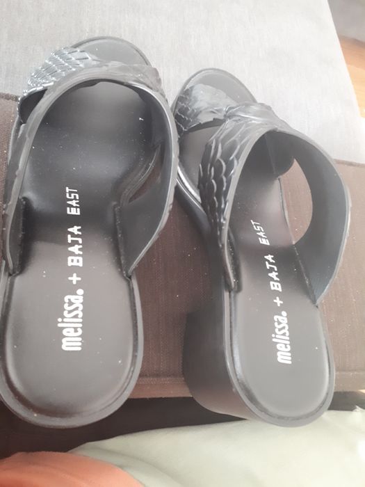 Sandálias  Melissa+BAJA EAST como novas número 39