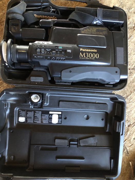 Відеокамера Panasonik M3000