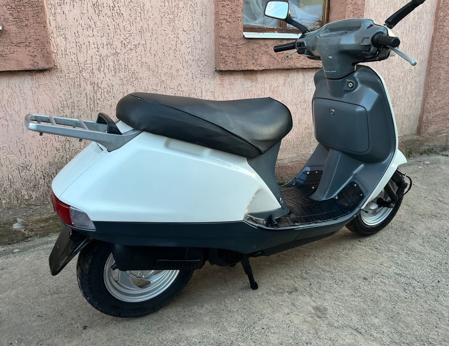 Скутер HONDA LEAD AF-20 90cc в Отличном Состоянии Без Пробега По Украине
