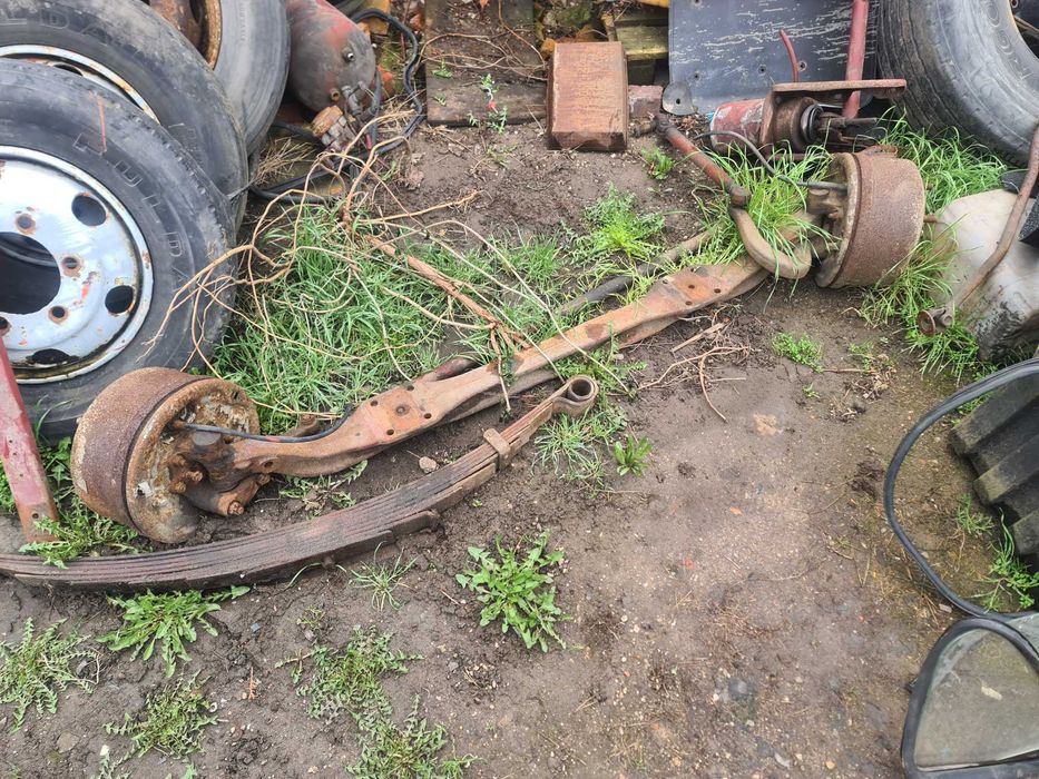 Mercedes 813 808 przyczepka 608 814 oś przednia przyczepa