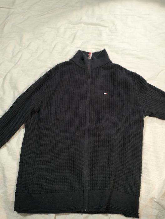 Granatowy męski sweter na zamek Tommy Hilfiger