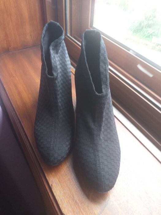 Botins pretos Pedro Miralles