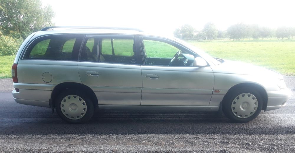 Опель Омега 2.5 TDI  2900S