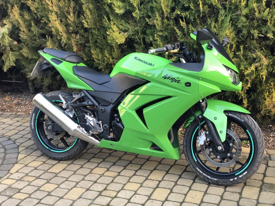 Kawasaki Ninja 250/125