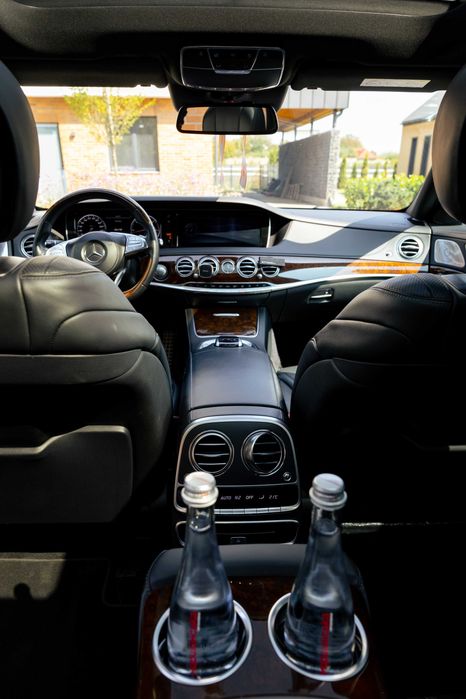 Mercedes V/S/E class. Авто з водієм, перевезення. Трансфер за кордон