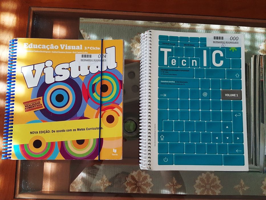 Diversos Manuais/cadernos de actividades do 7° Ano.