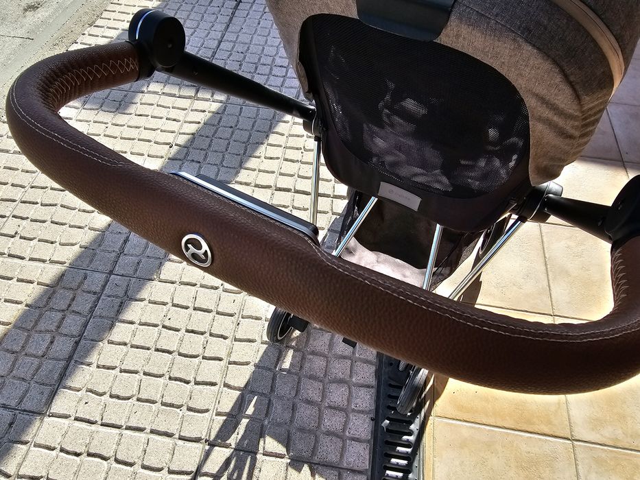Carrinho Cybex Mios como novo c/ capa chuva64553183503745123