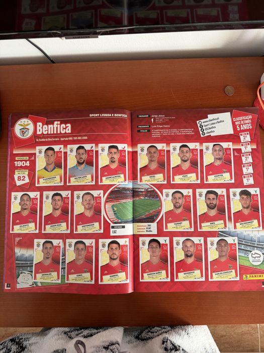 Caderneta incompleta 95% da liga portuguesa 2020/2021