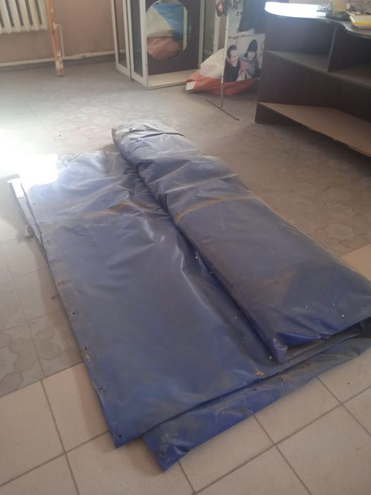 Тент на 100 квадратних метра