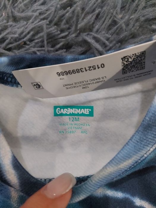 Продам новые кофты, Carters