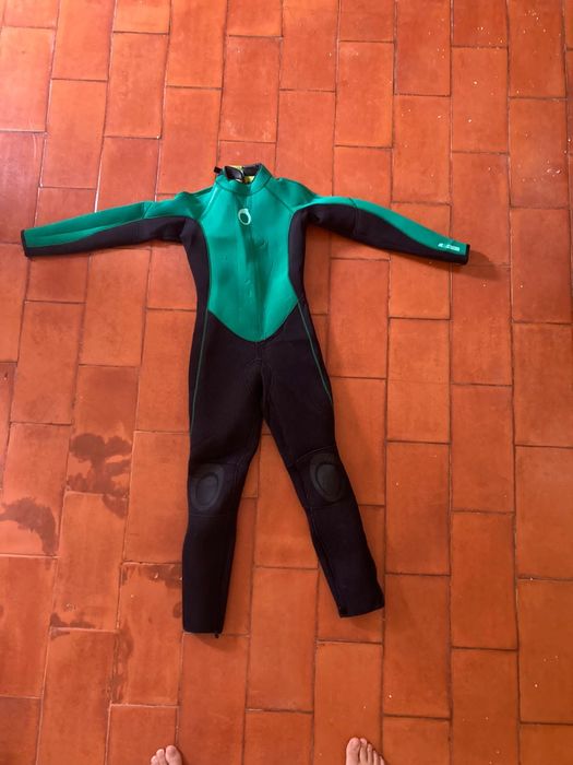 Fato de surf 12 anos