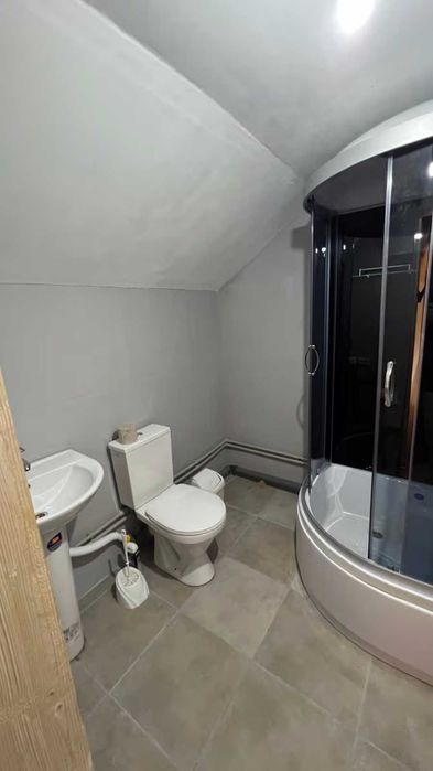 Апартаменти в центрі на 2-4 осіб. Поруч чан. Вид на гори