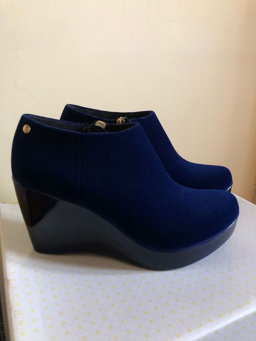 Sapato de Cunha em Veludo, Lemon Jelly