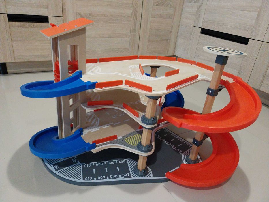 Parking pietrowy dla autek
