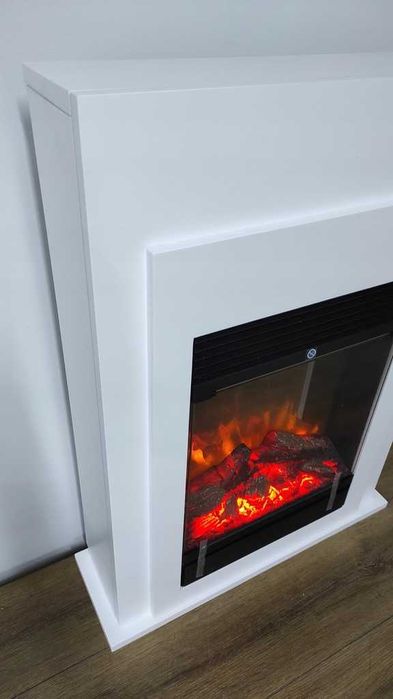 Kominek elektryczny DIMPLEX BELLINI WHITE 1500W OPTIFLAME biały