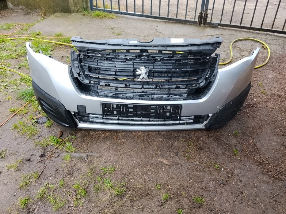 Zderzak Peugeot Partner