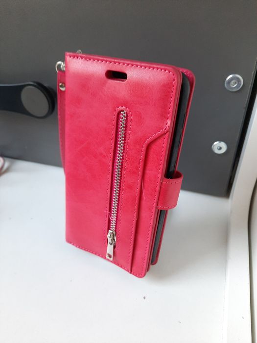 Etui na Samsung m10 , m105  zamykany z miejscem na kartki nowy