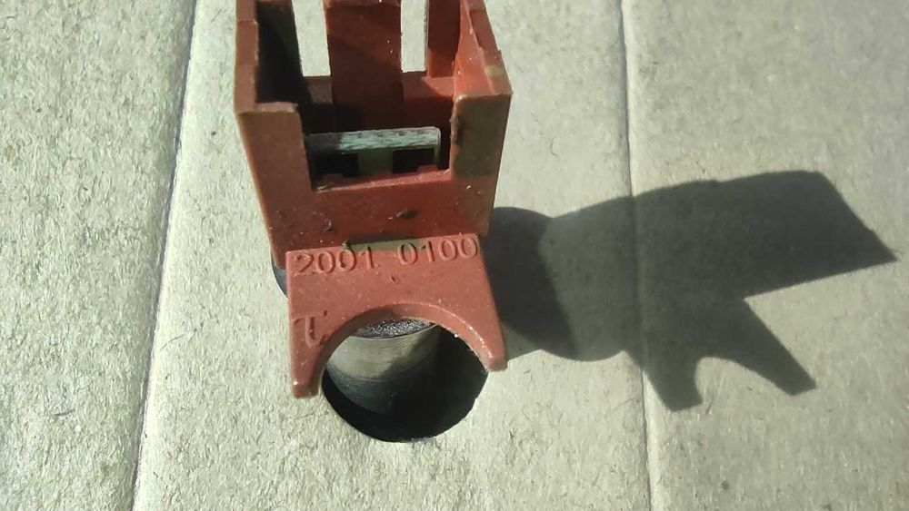 датчик температури Original пралки Indesit n. 40/10 2001.0100