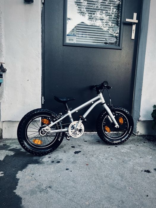 Early rider seeker 14 jak woom