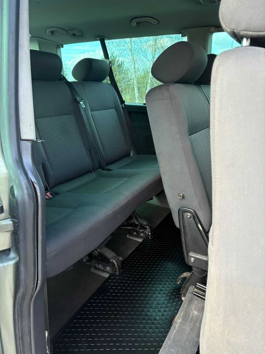 VW  T5 carawelle 9 miejsc 2.5tdi
