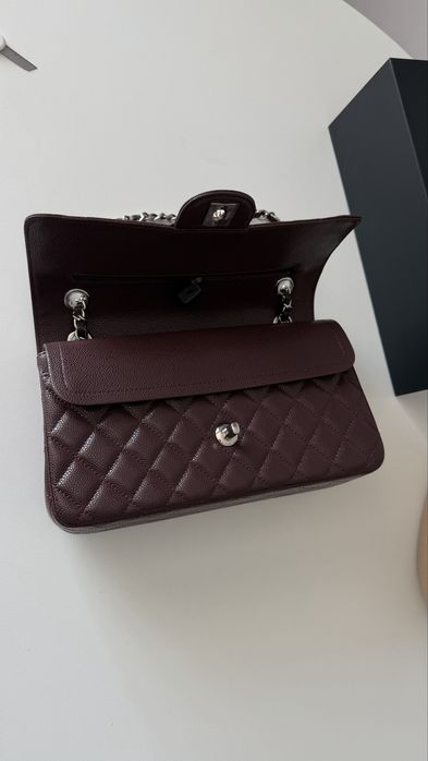 Сумочка Chanel Classic Flap 25 см
