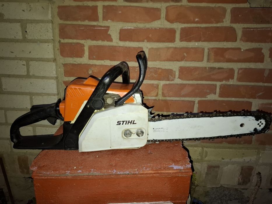 Пилка STIHL MS 180