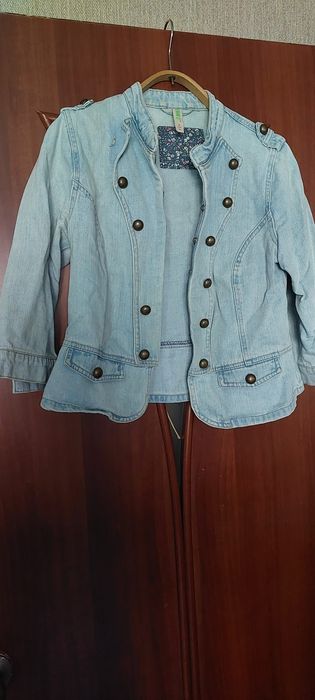 Джинсова куртка, коротка