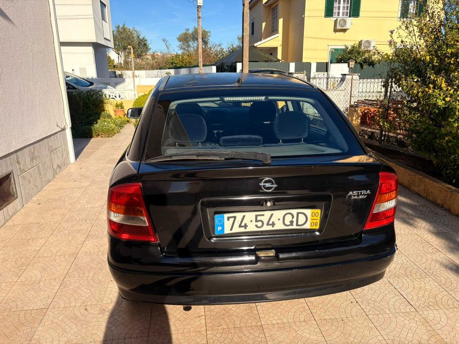 Opel Astra 1.4 Gasolina | Nacional | 164.416 km — photo 2