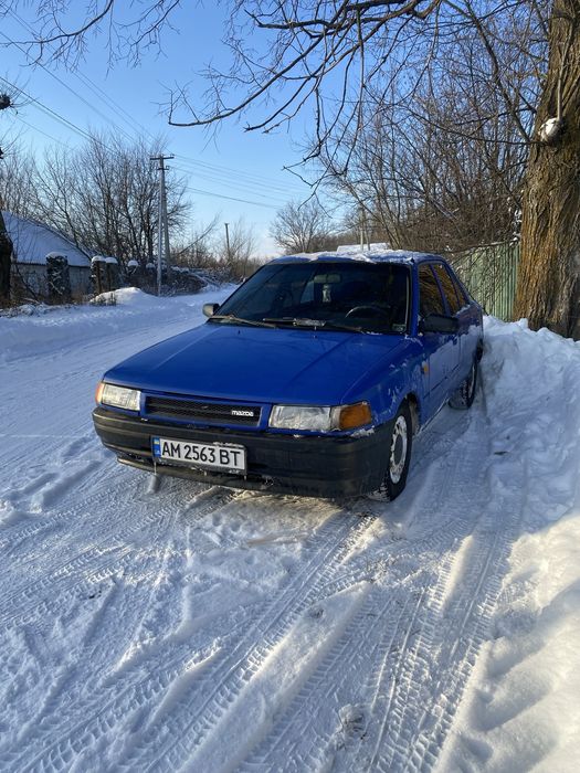 Продам мазду 323