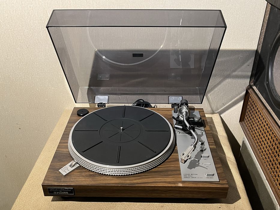 Проигрыватель винила топ класса FISHER MT-6225 DIRECT DRIVE (8кг)