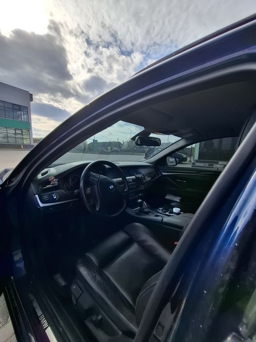 BMW 520d F11 2011