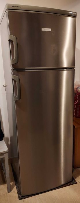 Lodówka Electrolux CT 280 z zamrażarką (st. bdb-) – Warszawa Kobiałka