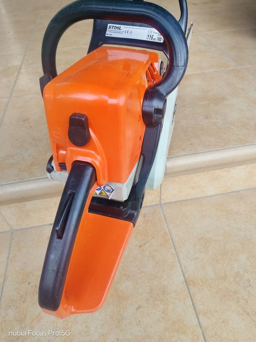 Продам бензопилу STIHL MS 250