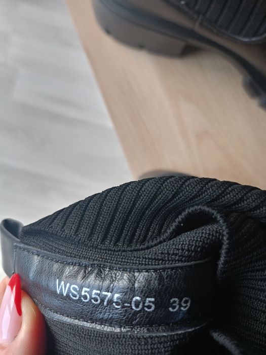 Botki damskie czarne DeeZee r.39