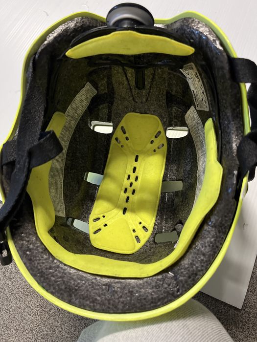 Vendo capacete de criança