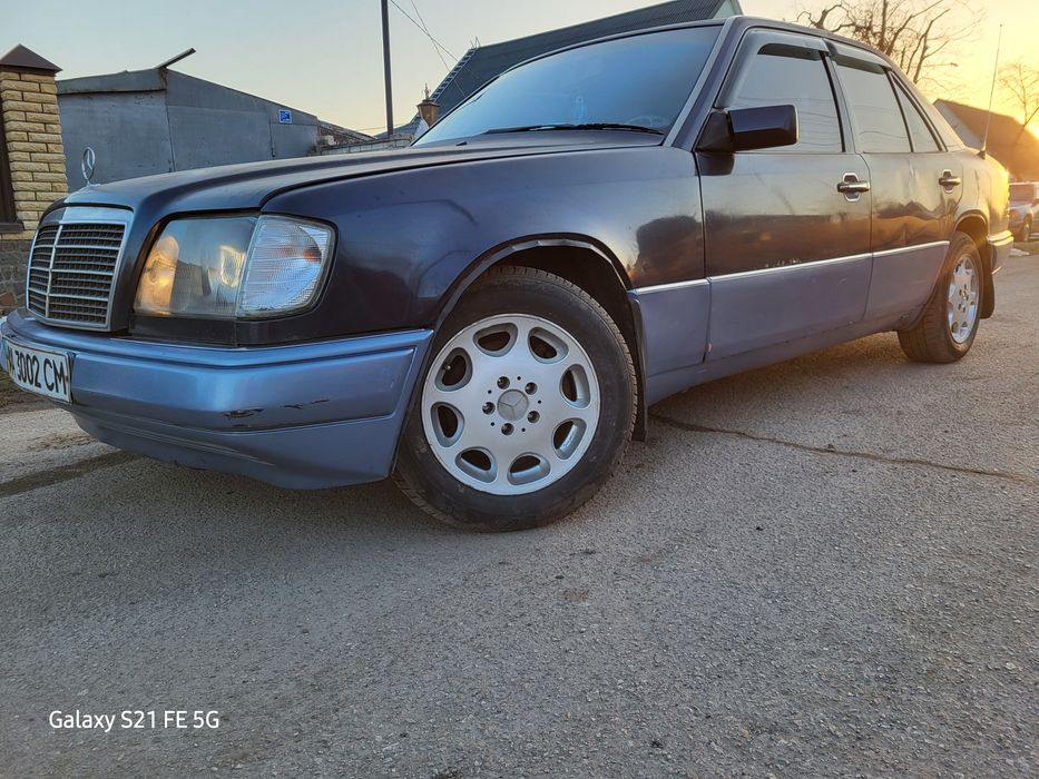 Мерседес  W124 2,5 turbodizel'
turbodiesel