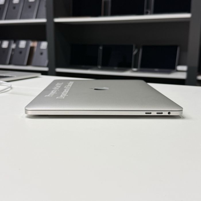 Ноутбук MacBook Pro 13 2019 i5/8GB/256GB Стан 9/10 + ГАРАНТІЯ 84459
