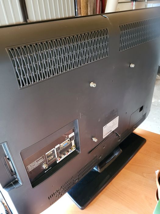 Samsung 32 cale BEZ SMART TV