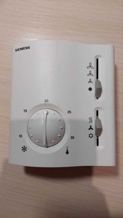 Електромеханічний контролер Siemens RAB30.1