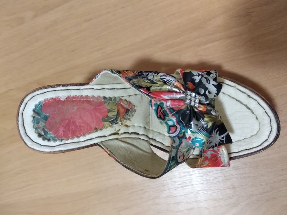 шлепанцы  шлепки