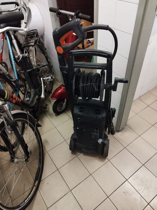 Máquina de lavar á pressão