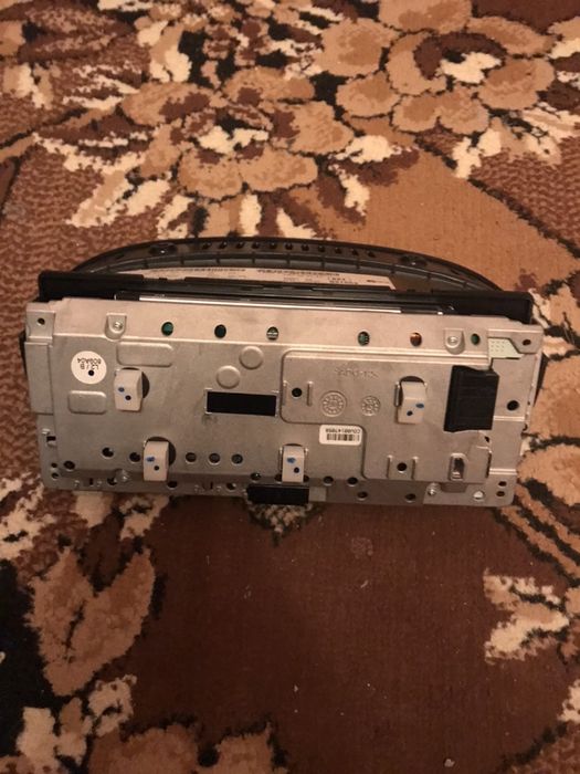 Монітор на бмв є 90/ 91