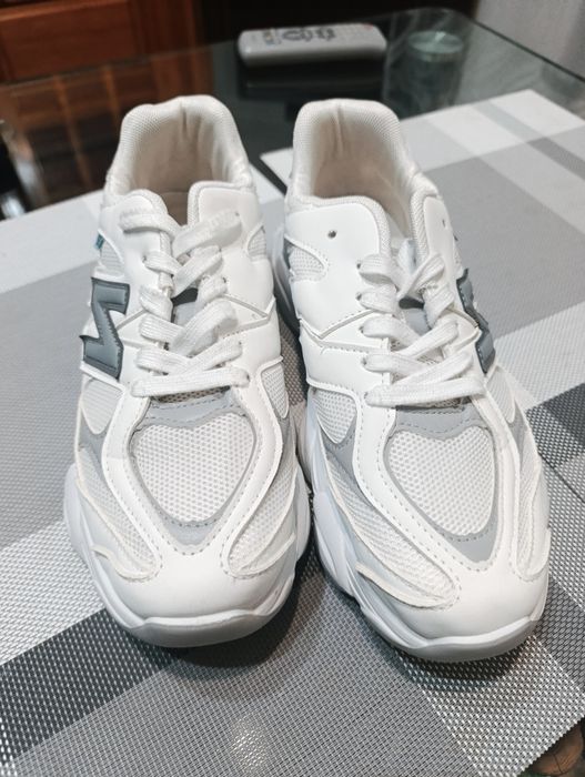 Кросівки кроси New Balance білі 41 розмір